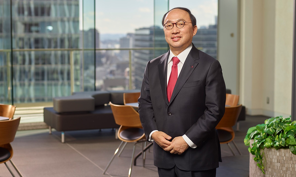 相片:董事長暨執行長